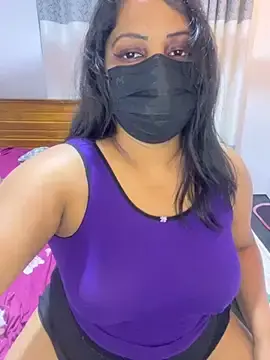 Savi-SLのStripchatで人気のアダルト配信