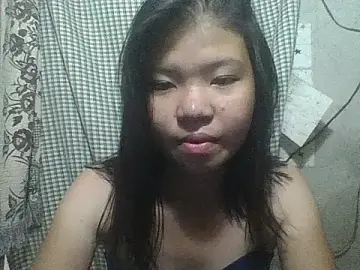 Skinny_PinayGirljust18のStripchatでライブセックス映像