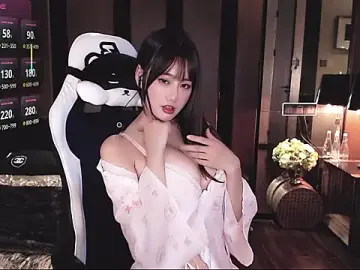 Aurora_-77のStripchatで最高のライブ配信