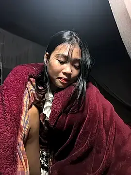 Lynly_k2のStripchatでセックスカメラ