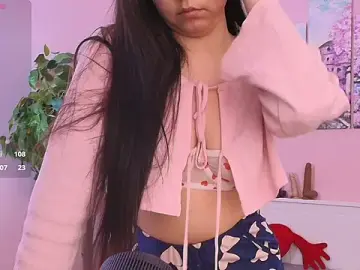 Inari_Okami_のStripchatで高画質ウェブカメラ