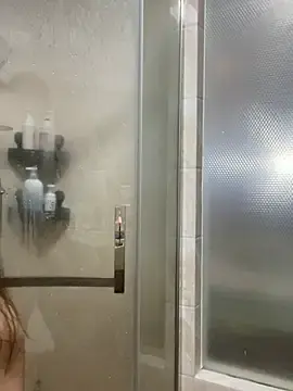 xiangxiang-loveのStripchatでライブセックス映像