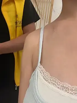 202509yoyoのStripchatでセックスカメラ