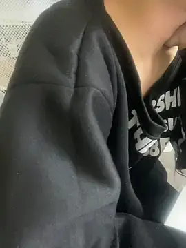 Mina048のStripchatで無料ライブポルノ