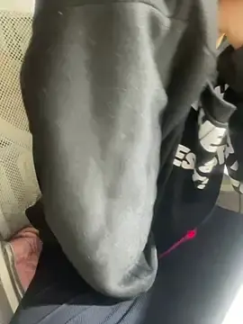 Mina048のStripchatでアダルトカメラ配信