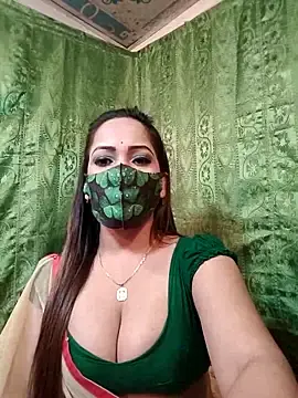 Payel_50のStripchatで高画質ウェブカメラ