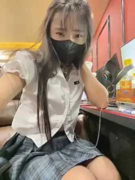 xiao-LinのStripchatでライブチャット