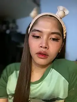 SeductiveTsDollのStripchatで人気のアダルト配信