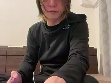 p-nyan4のStripchatでプライベートチャット