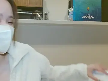 _hina_chan_のStripchatで人気のアダルト配信