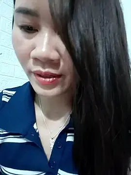 Singlemom69xのStripchatでセックスチャット