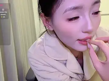 H-2005のStripchatで高画質ウェブカメラ