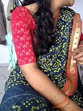 Telugu-Rowdy-pillaのStripchatでプライベートチャット