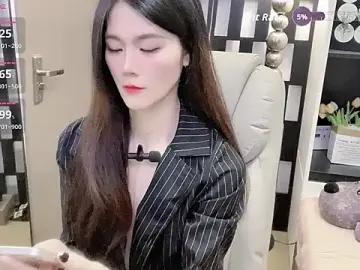 Yueyue-MMのStripchatでアダルトビデオチャット