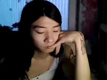 CarlyJoyのStripchatでライブポルノ配信