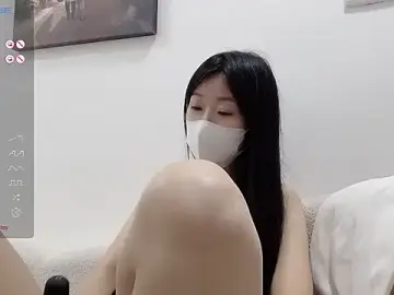 ni_ni01のStripchatで無料ライブポルノ