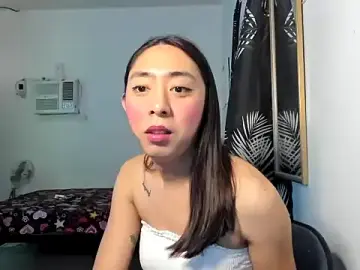 ErikaJayne4uのStripchatで最高のライブ配信