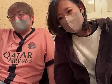 21yuri27のStripchatで今すぐ視聴可能なセックスカム