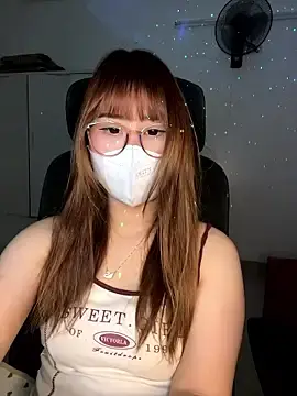 Meowyeuk6のStripchatでライブセックス映像