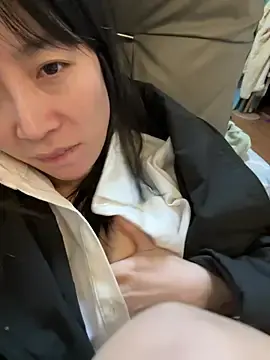 yourkeerのStripchatで最高のライブ配信