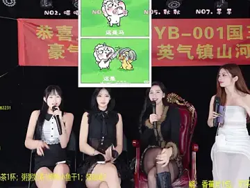 YB-001のStripchatで無料ライブポルノ