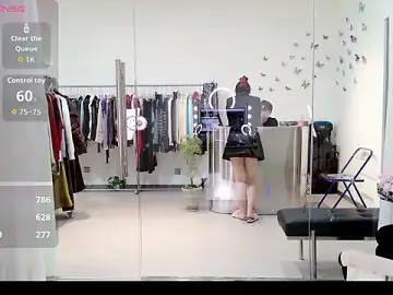 yangyang-777のStripchatでセックスカメラ