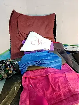 Big_breastssのStripchatで無料ポルノカメラ