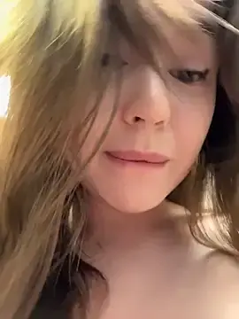 Peachy_DreamのStripchatでプライベートチャット