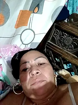 Dirty_CandyのStripchatでライブポルノ配信