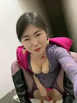 sunny-520のStripchatで最高のライブ配信