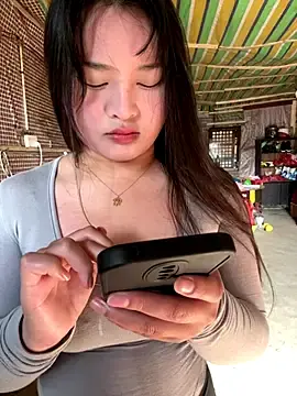 chenyu0308のStripchatでアダルトカメラ配信