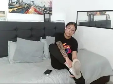 vaness_weetのStripchatでライブセックス映像