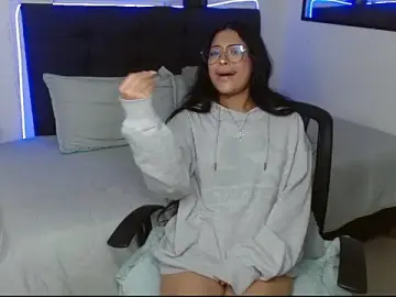 vaness_weetのStripchatで無料ポルノカメラ