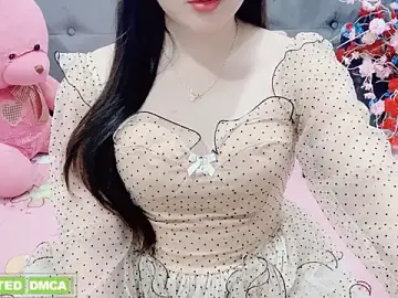 FunikioのStripchatでアダルトビデオチャット