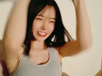 hinata_chan3のStripchatでセックスカメラ