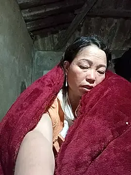 _Helala_のStripchatでセックスカメラ