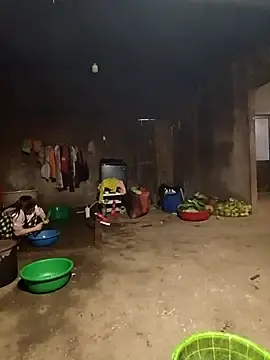 quynhkoolbaeのStripchatでライブセックス映像