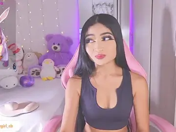 urfavprettygirlのStripchatでライブセックス映像